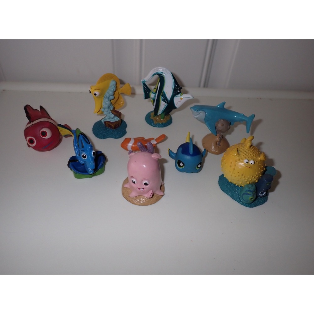 Disney Pixar Finding Nemo Kids Toy Figure Lot 9pc Nemo Dory Bruce Pearl Bubbles